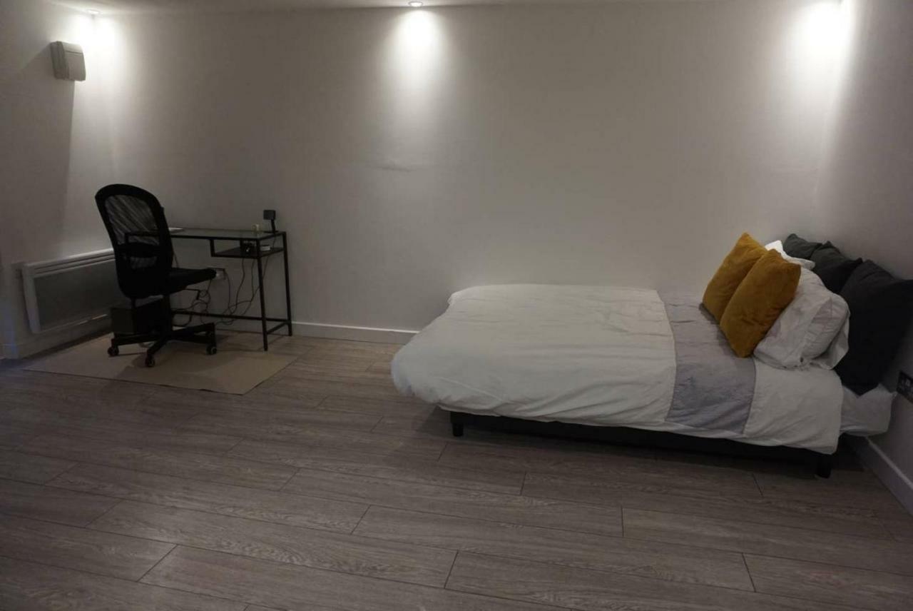 Rjo Serviced Accommodation Purfleet Eksteriør bilde